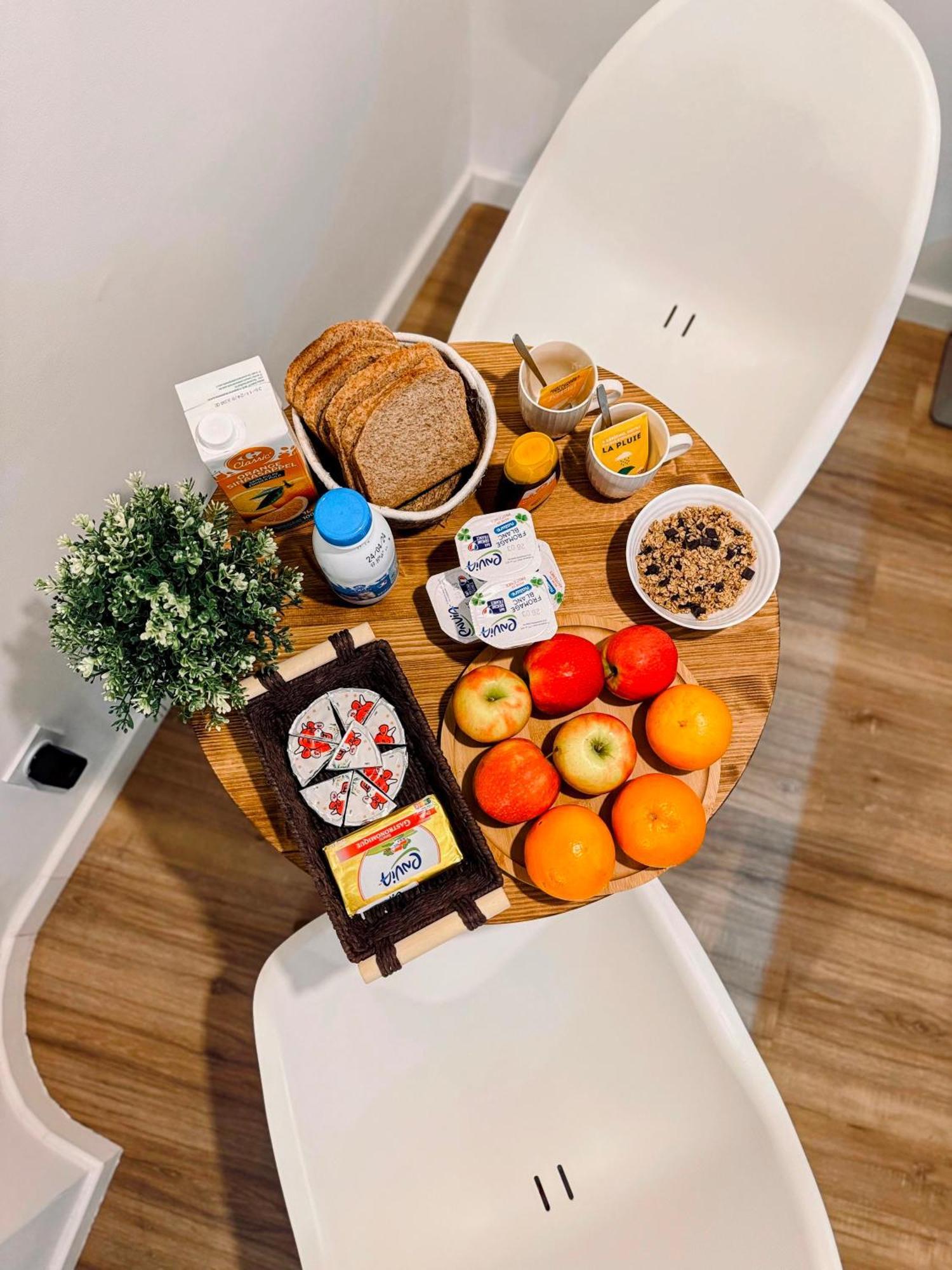 Sunshine Getaway - Stylish In The Heart Of Apartment Nice